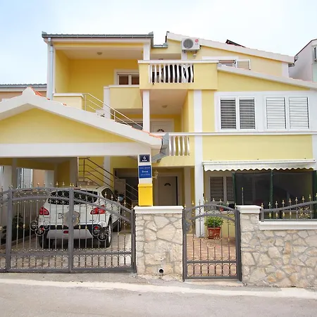 Apartment Gotovac *
