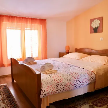 Gotovac Apartment Trogir